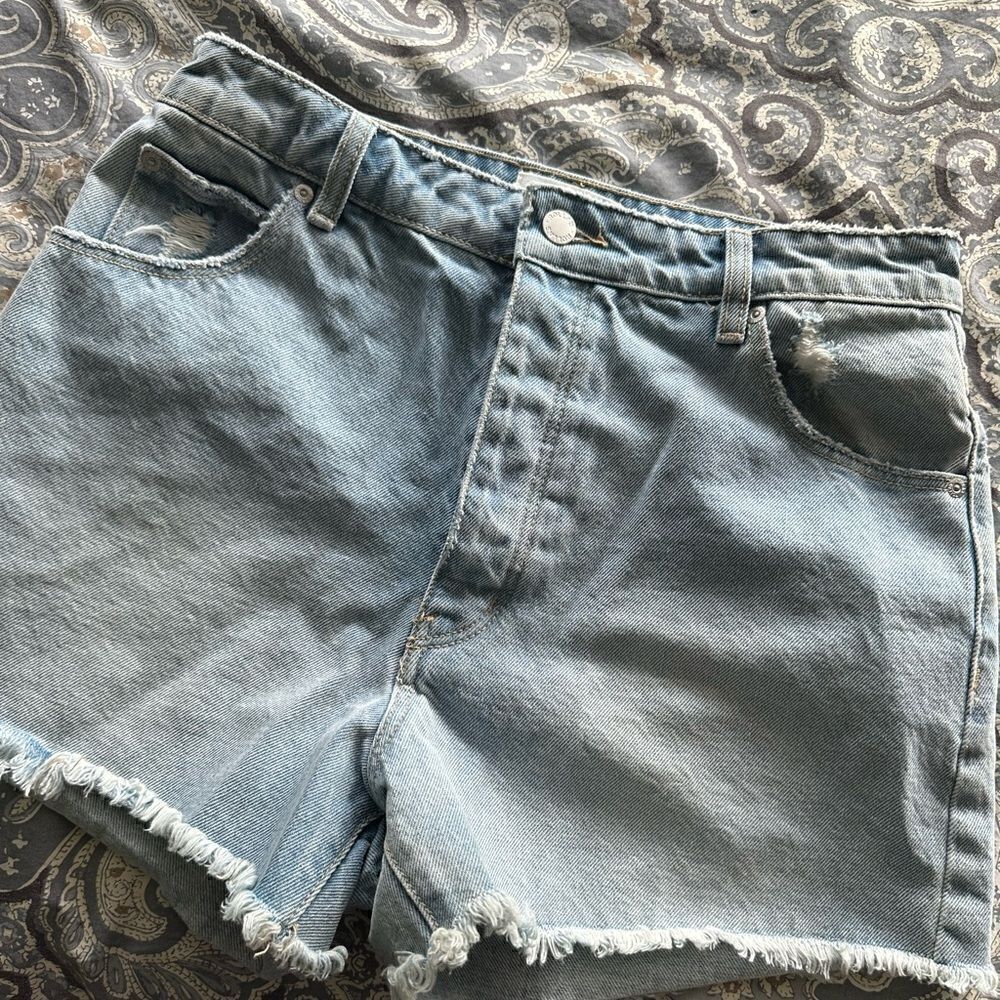 ROLLA'S Light Blue Denim Cutoff Shorts